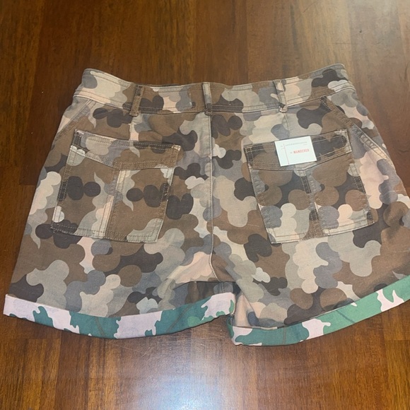 Anthropologie Wanderer Camo Utility Shorts. US 29. NWT. - Picture 4 of 8